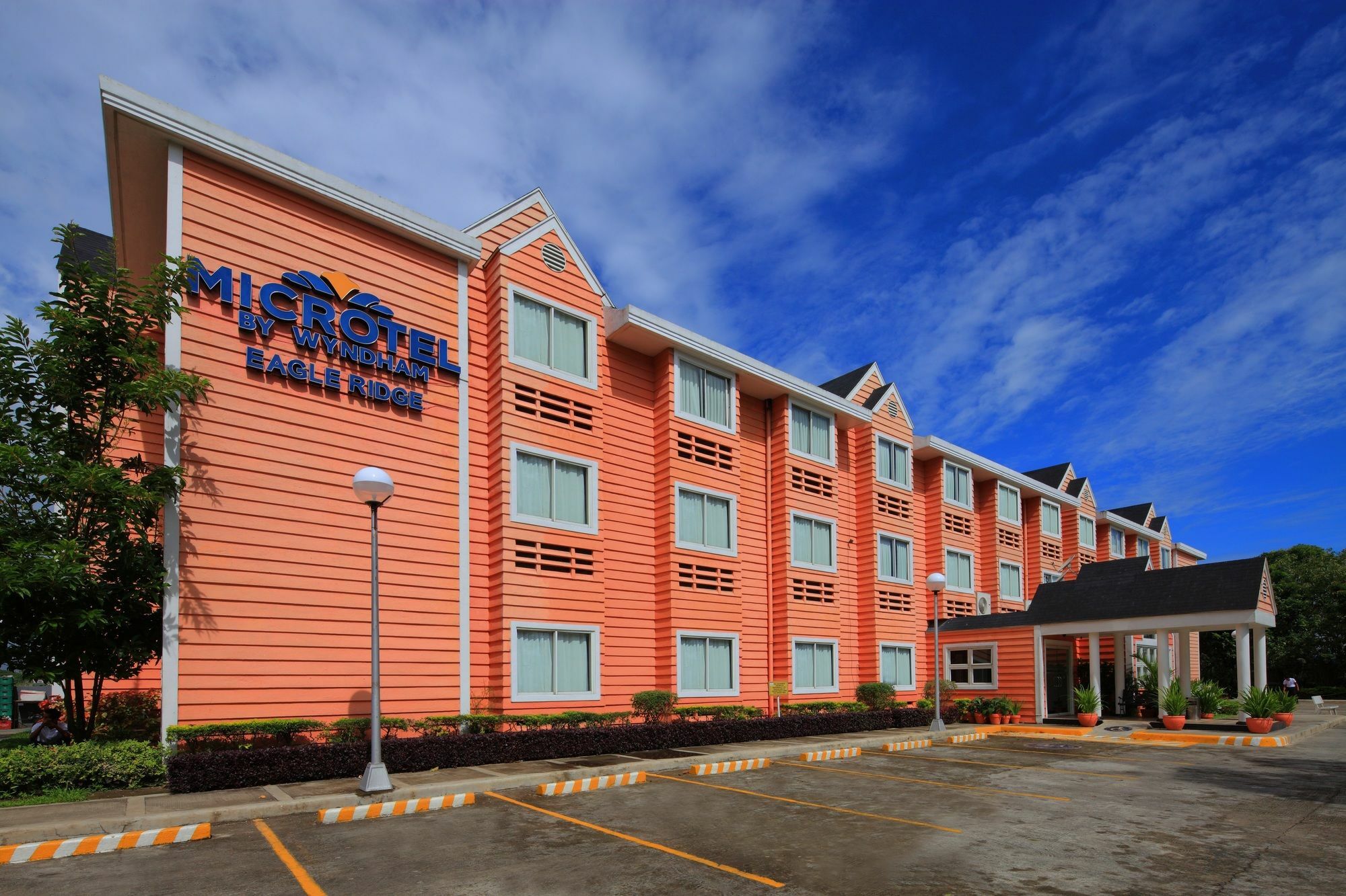Microtel By Wyndham Eagle Ridge General Trias (Cavite) Exterior foto